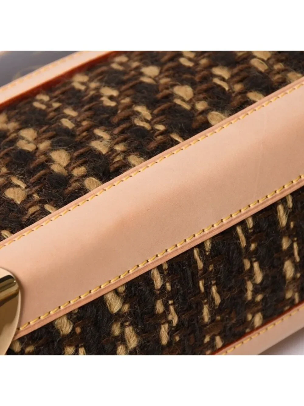 Louis Vuitton Monogram Tweedy Shoulder Bag World Limited Pieces Brown Gold